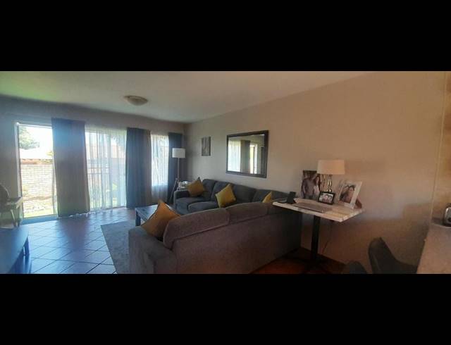 2 BEDROOM PROPERTY TO RENT IN THATCHFIELD